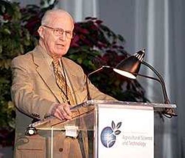 110 éve született Borlaug